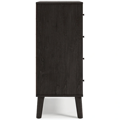 Signature Design by Ashley Piperton Chest