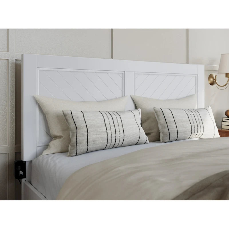 Canyon Full Platform Bed with Matching Footboard & Full Trundle
