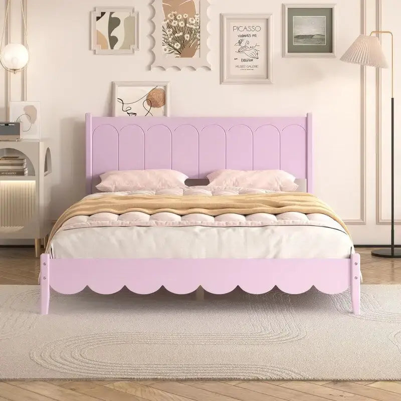 Queen Size Wood Platform Bed with Rectangular Headboard